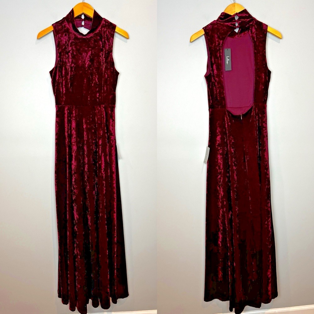 Lulus Burgundy Maxi Dress Sz Medium Backless Sleeveless Mock Neck In the Louvre